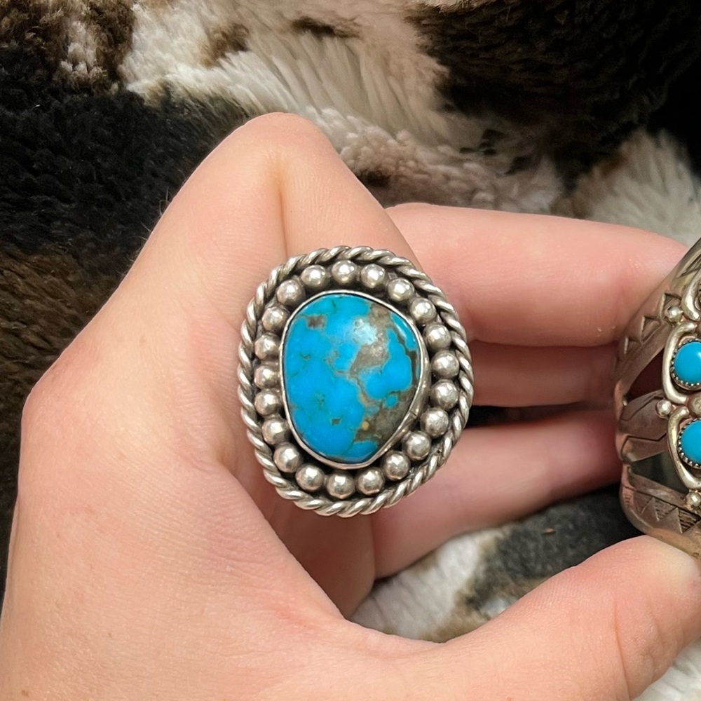 Size 7 ring! Genuine turquoise